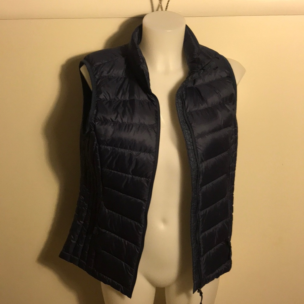 Blue Weatherproof 32 vest